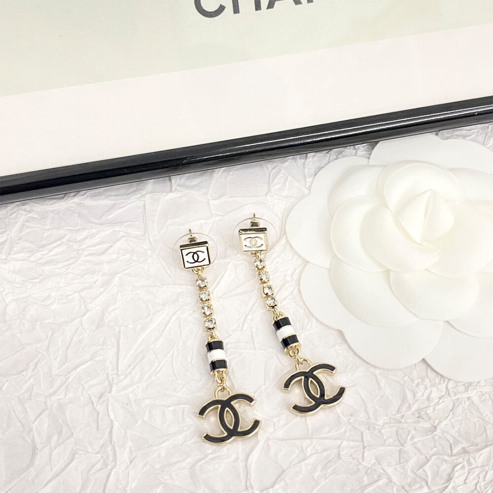 Ch**el D1am0nd EARRINGS