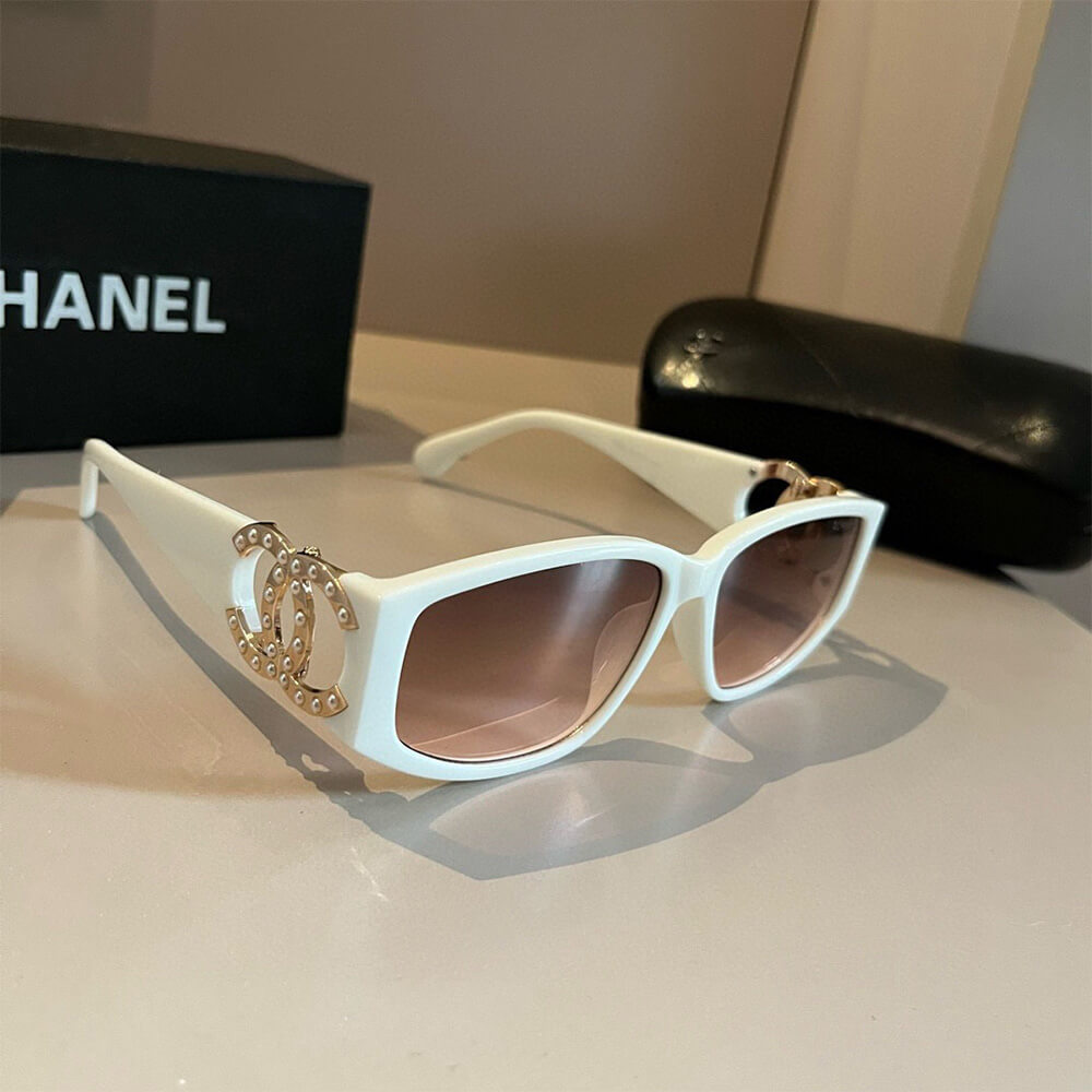 Ch**el SUNGLASSES