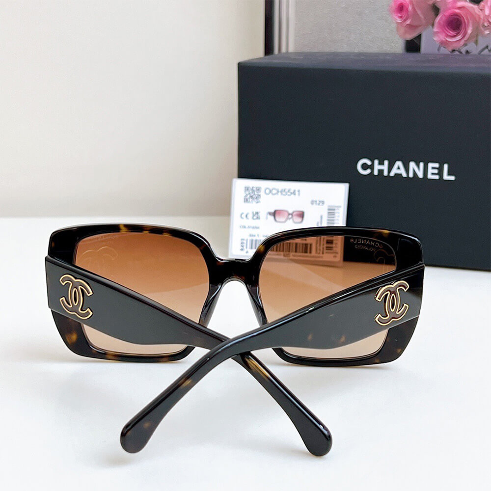 Ch**el SUNGLASSES