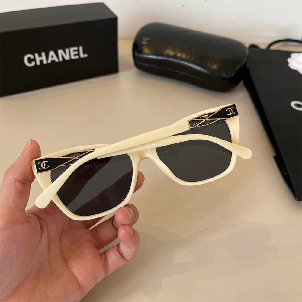 Ch**el SUNGLASSES