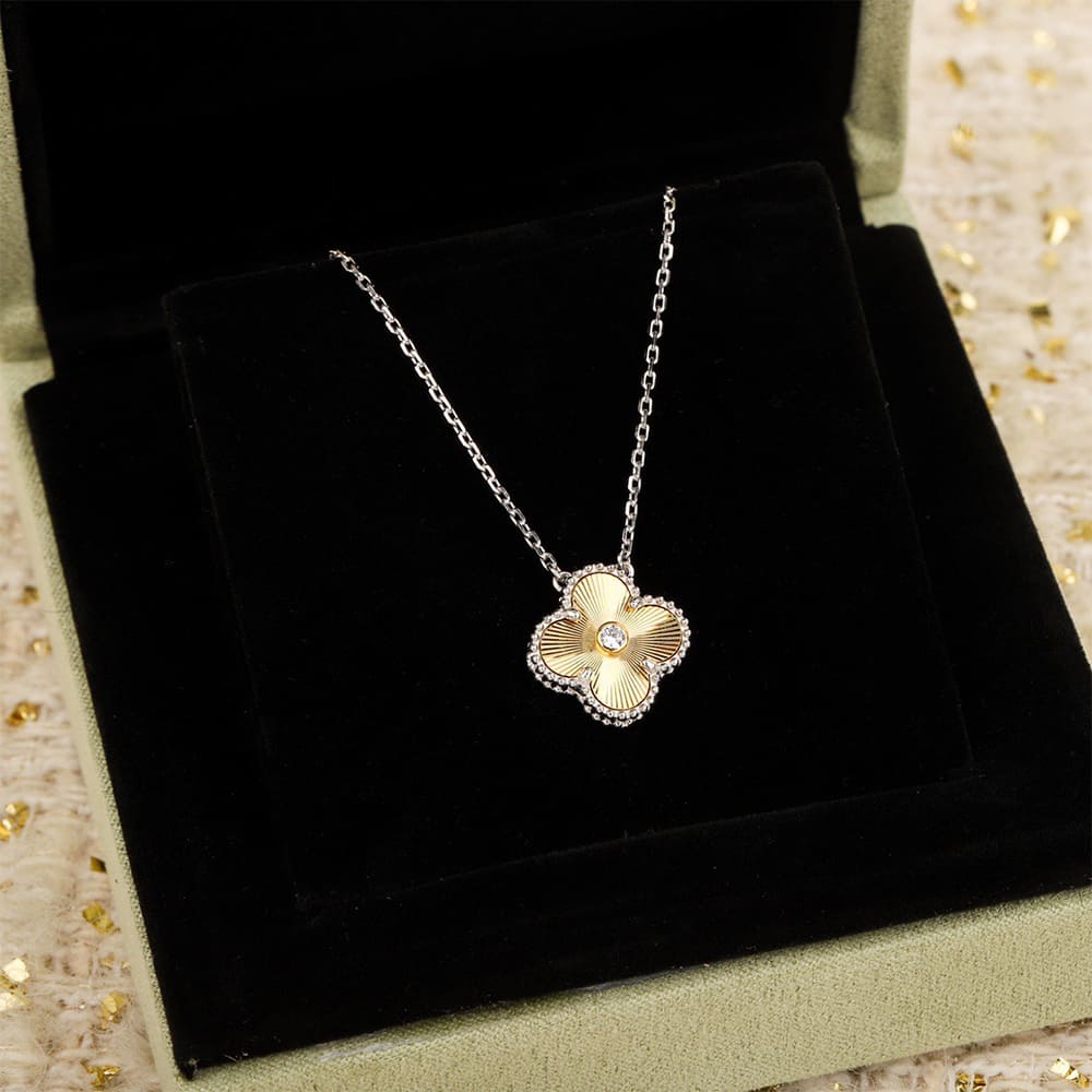 VCA necklace