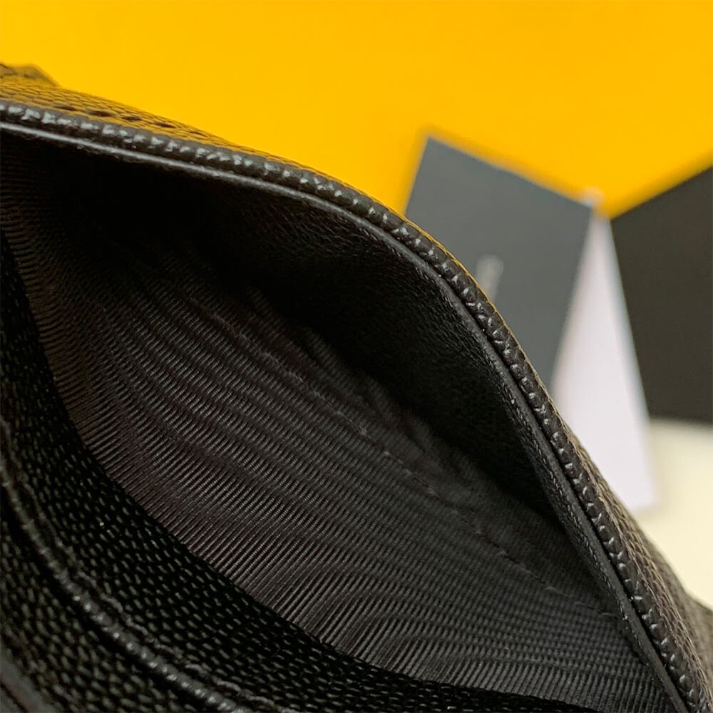 CASSANDRE MATELASS?? card case in grain de poudre leather(HIGH-END GRADE)