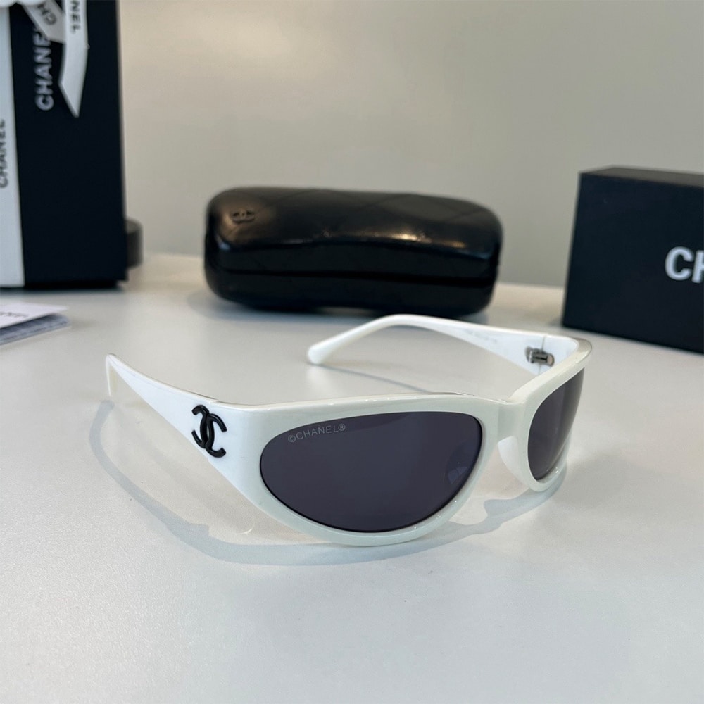 Ch**el Sunglasses