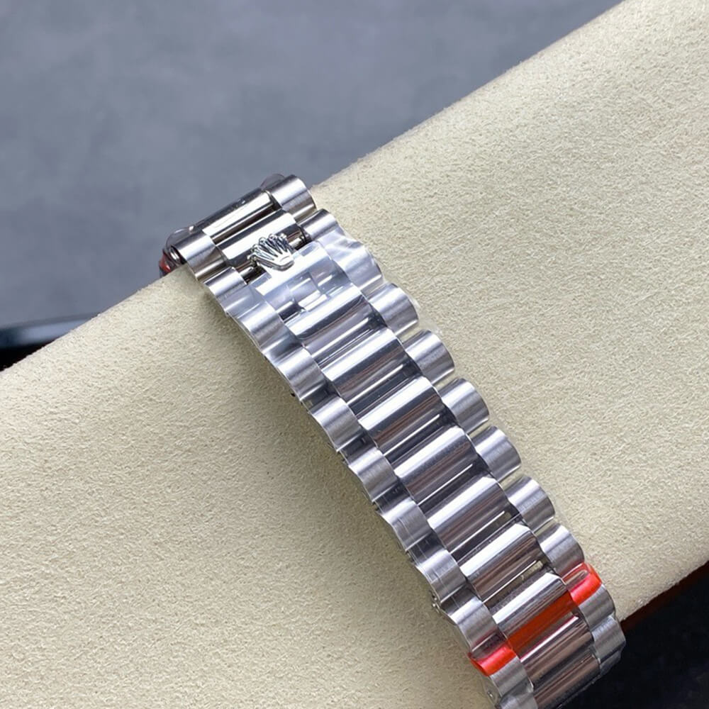 R01ex Day-Date 36