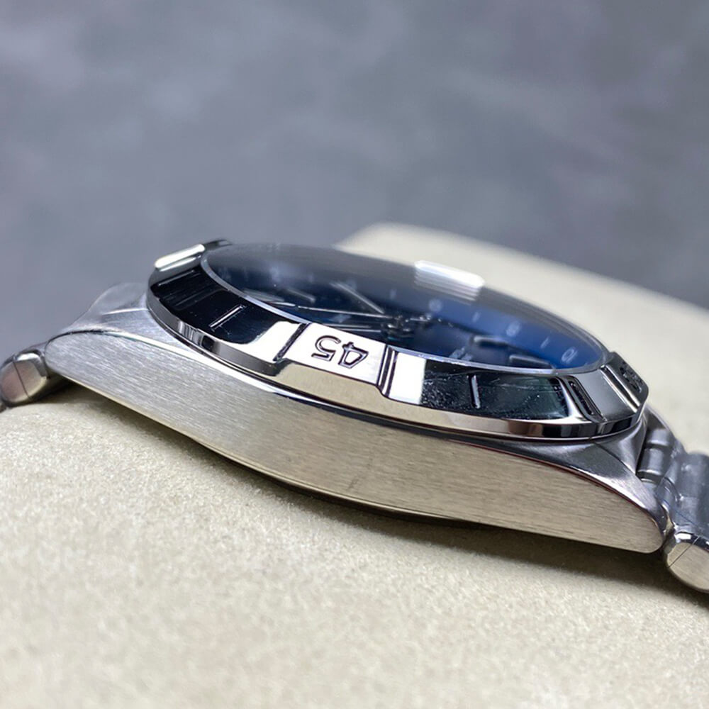 breitling chronomat auT0matic gmt 40