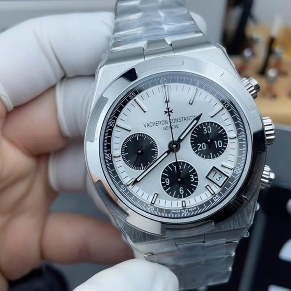 Vacheron C0nstan1n Overseas Chronograph