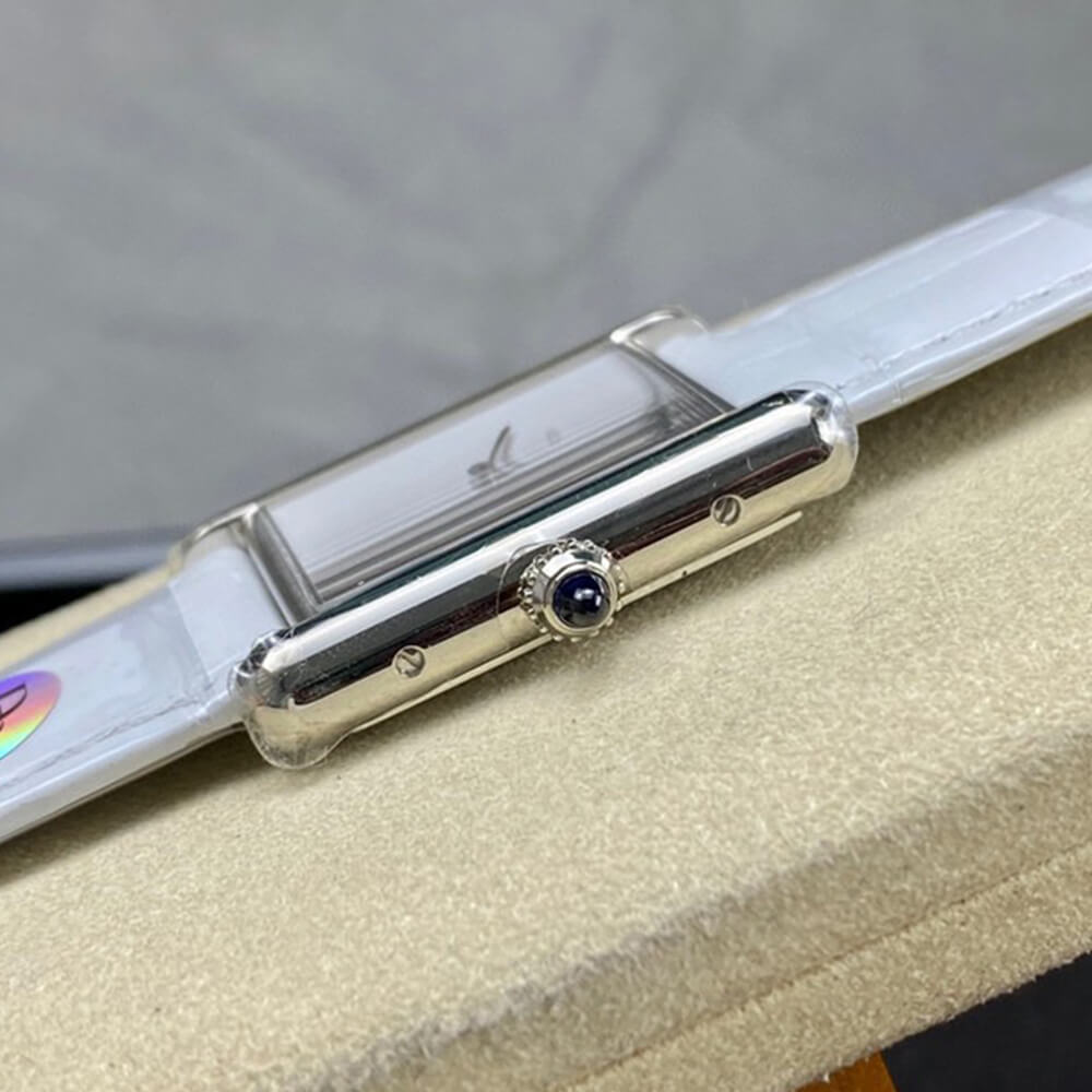 Tank Small L0vis Ca*t1er watch