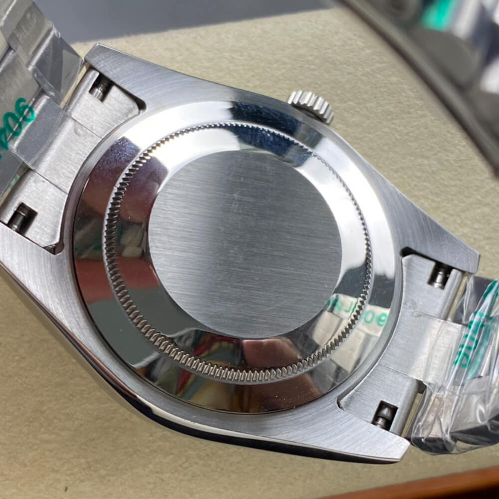 R01ex Day-Date 40