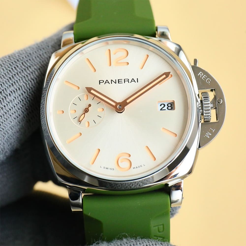 Pa*e*a1 LUMINOR Due 42mm