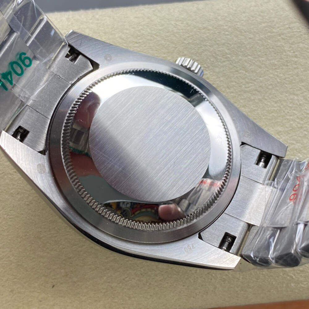 R01ex Day-Date 36