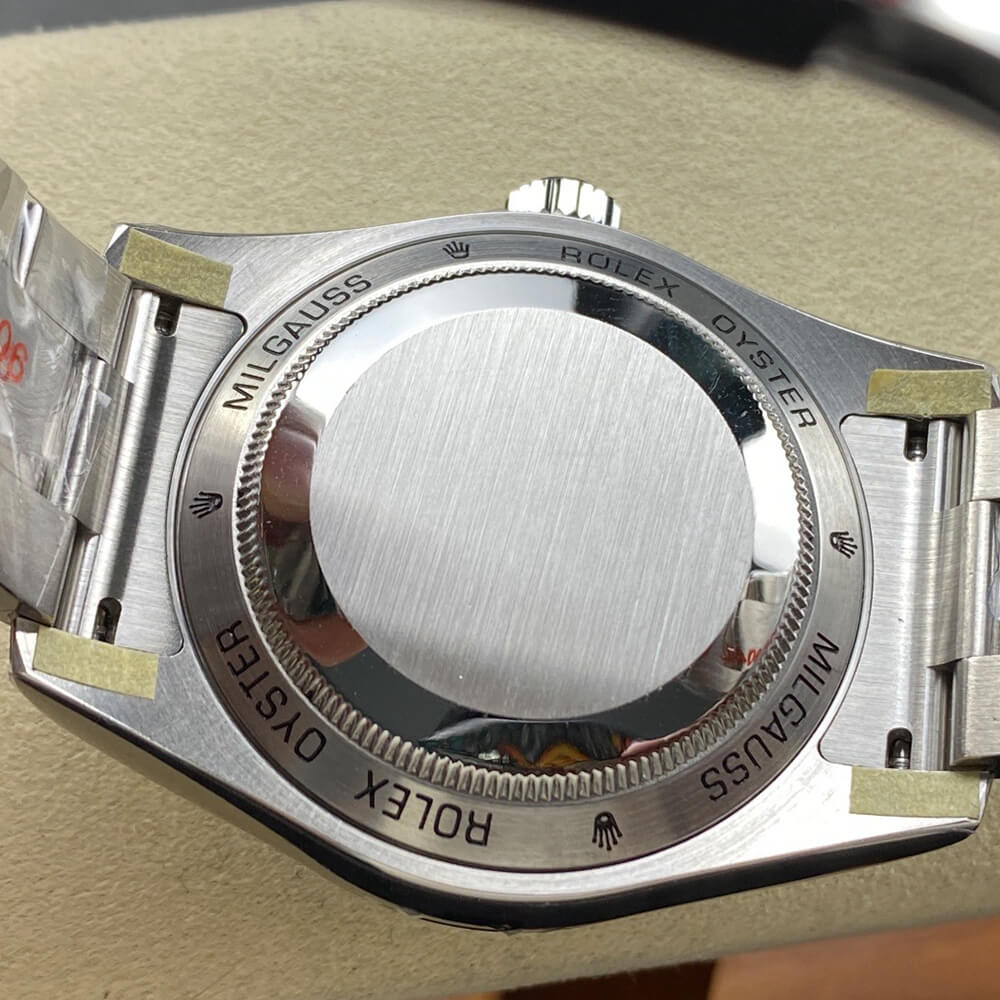 R01ex Oyster Perpetual Milgauss