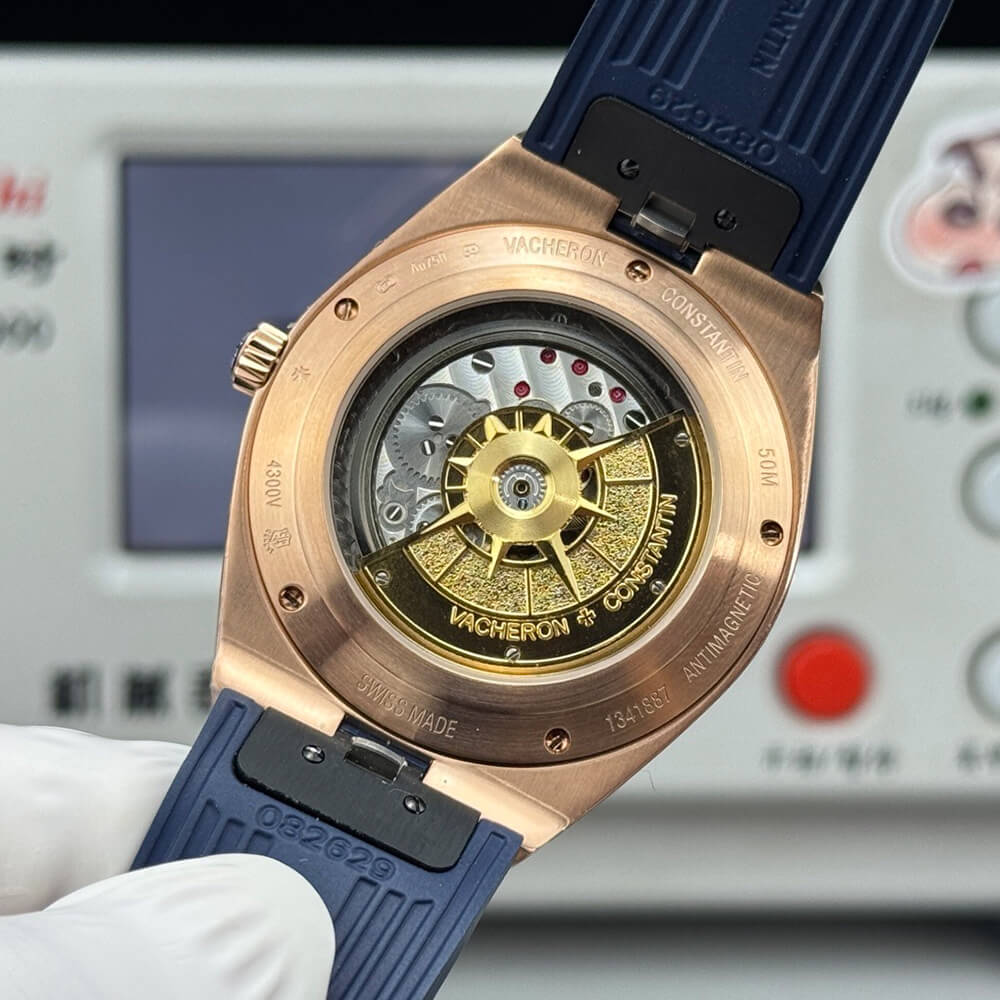 Vacheron C0nstan1n Overseas Chronograph