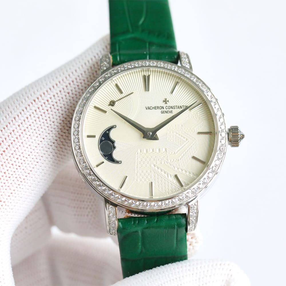 Vacheron C0nstan1n Traditionnelle Moon phase