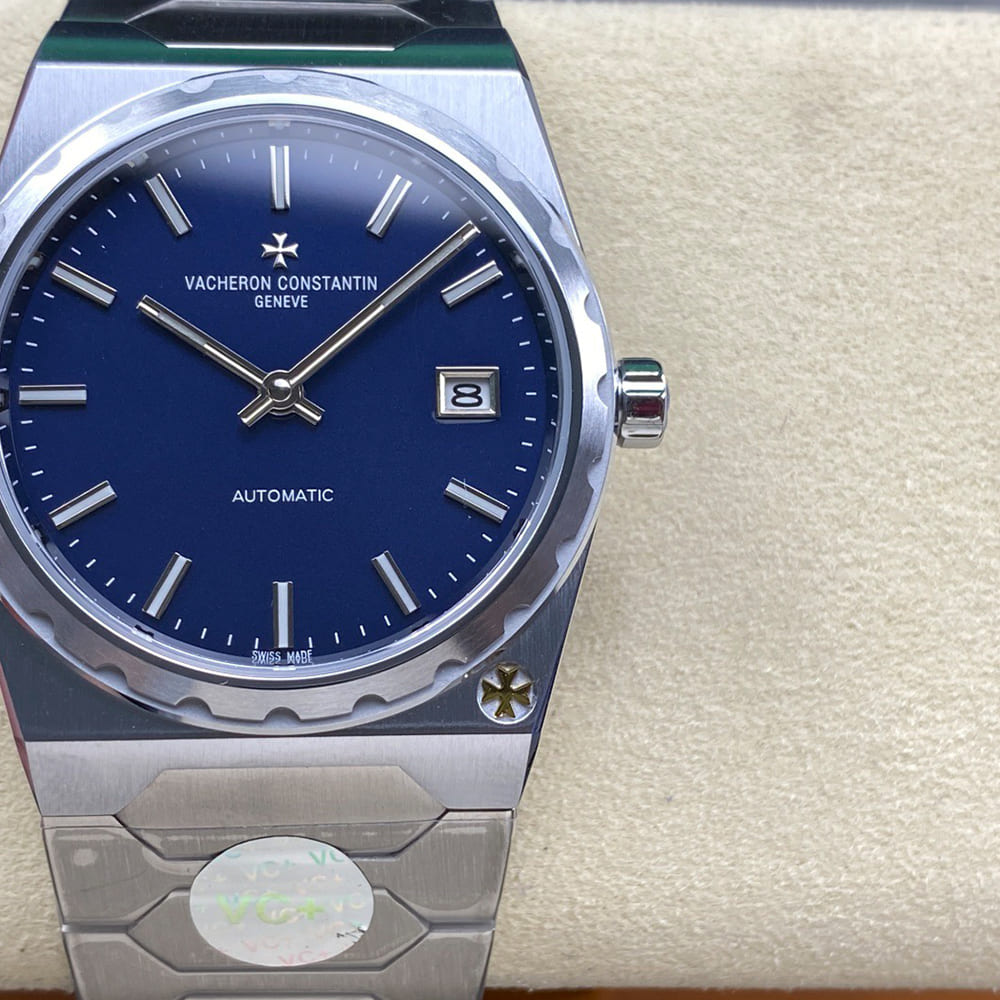 Vacheron C0nstan1n Historiques 222