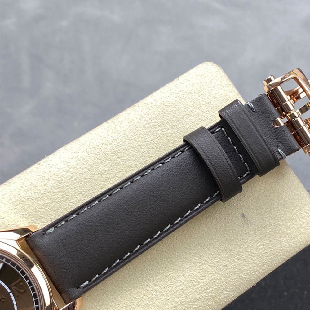 Vacheron C0nstan1n Fiftysix Self-winding