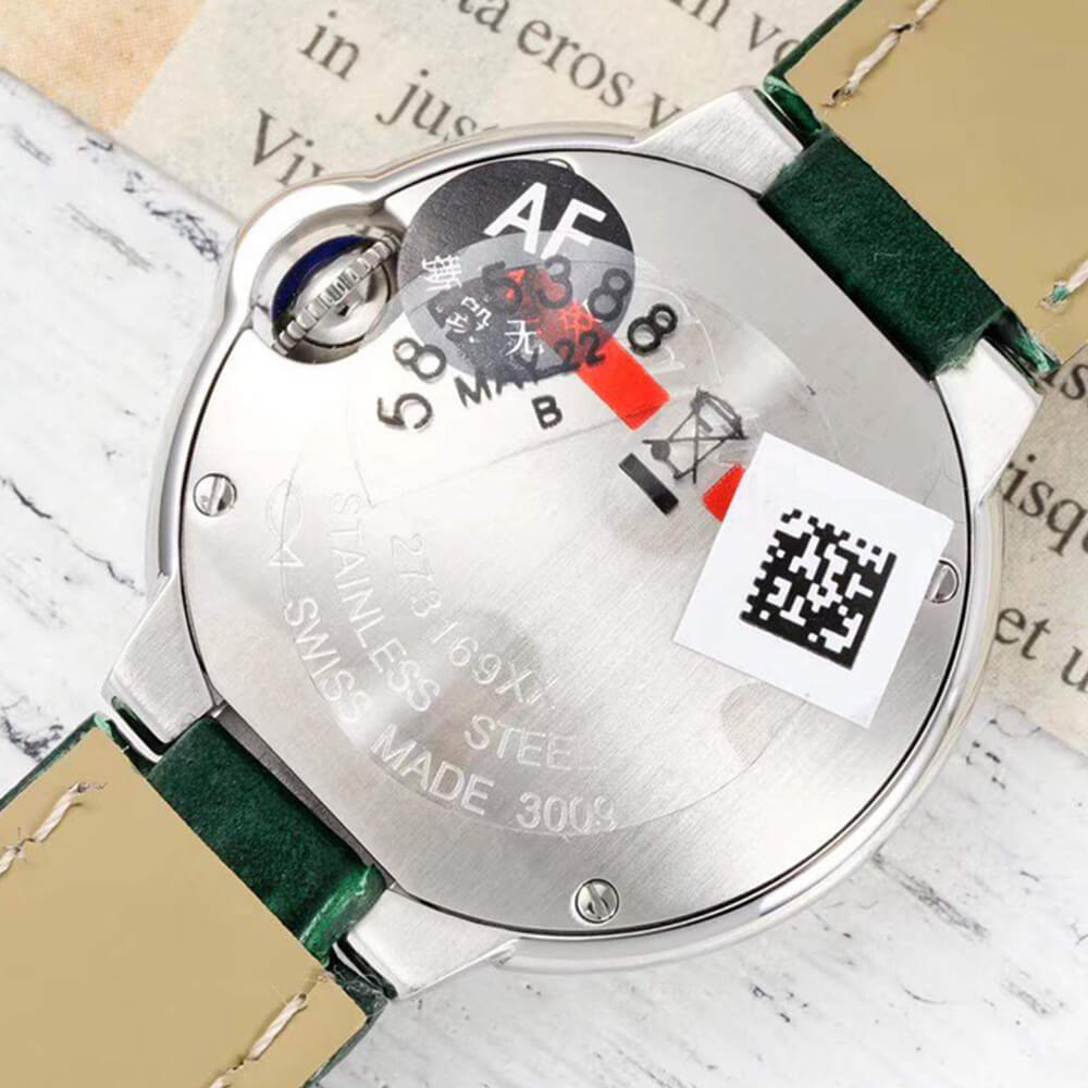 Ca*t1er 28mm Ballon Bleu de Ca*t1er watch