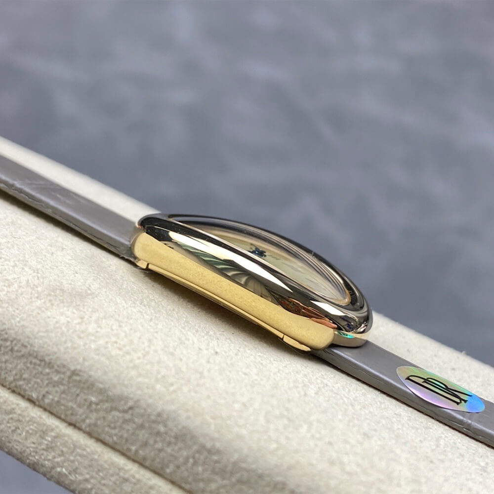 Ca*t1er Baignoire watch
