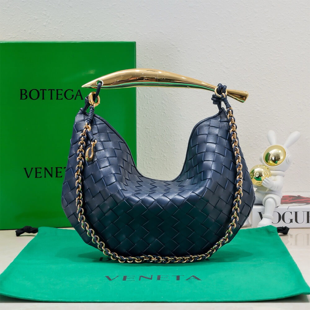 B0tt*ga Ven*ta Sardine With Chain
