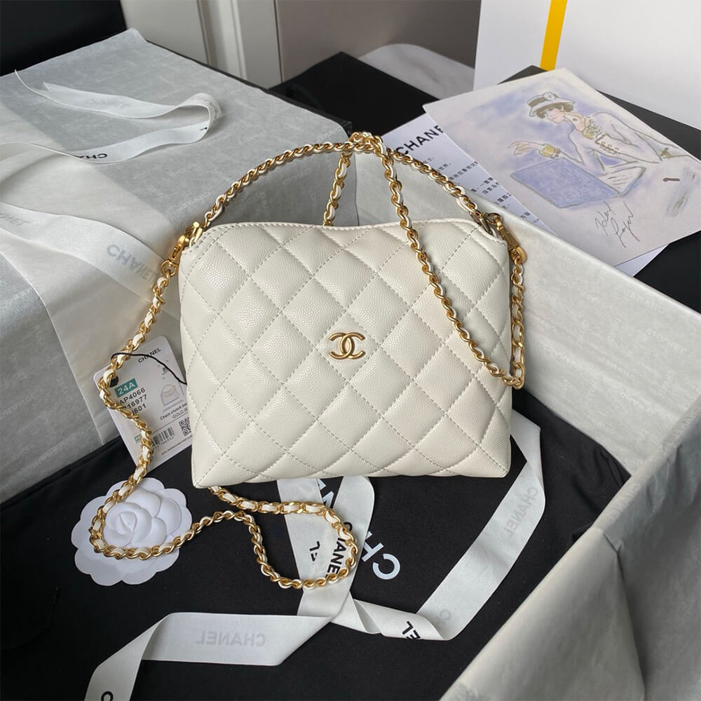 Ch**el Clutch with Chain
