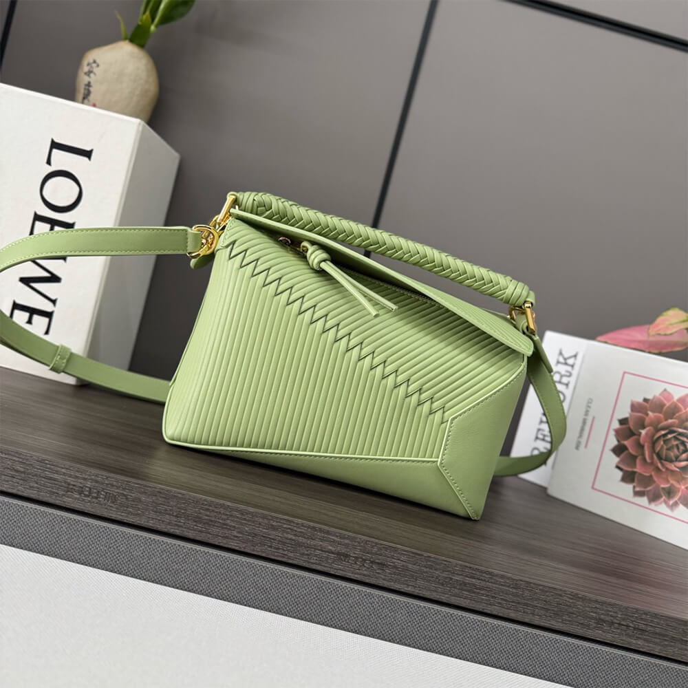 L0ew* Small Puzzle bag in calfskin(HIGH-END GRADE)