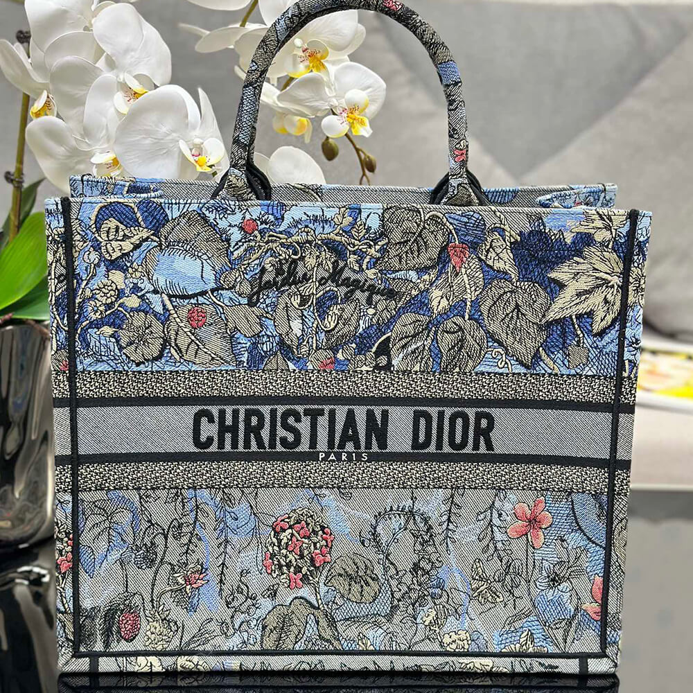 LARGE D10r BOOK TOTE