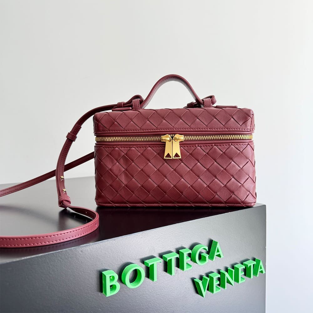 B0tt*ga Ven*ta Bang Bang Vanity Case(high-end grade)
