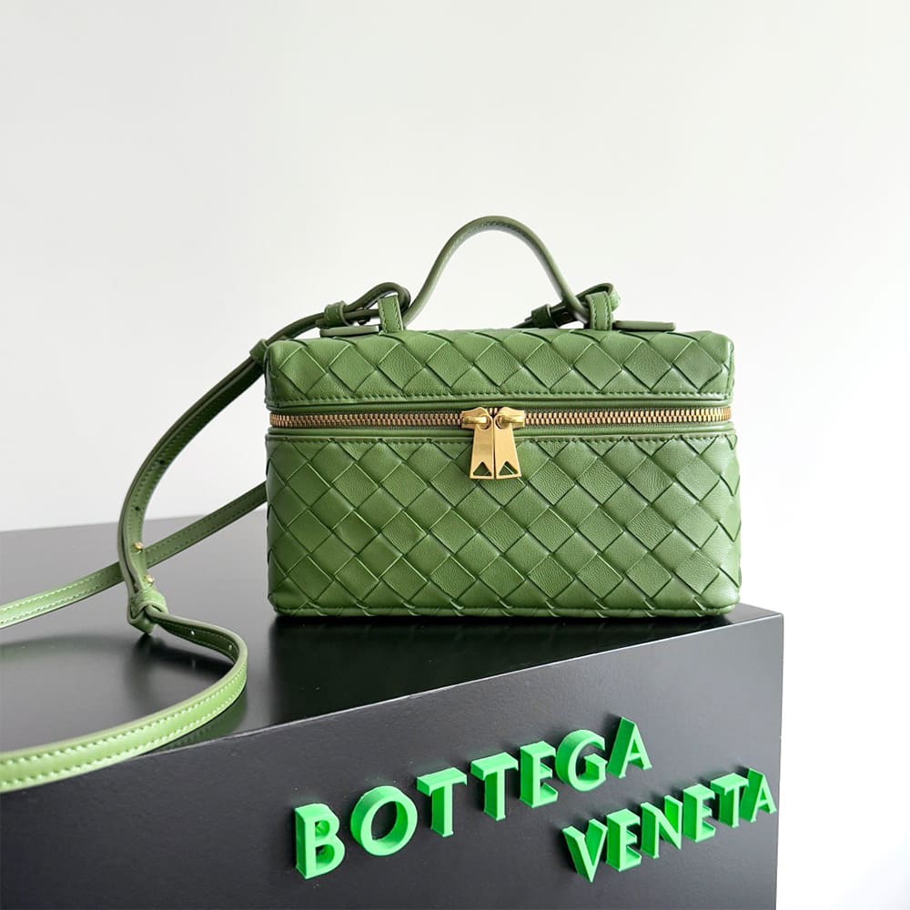 B0tt*ga Ven*ta Bang Bang Vanity Case(high-end grade)