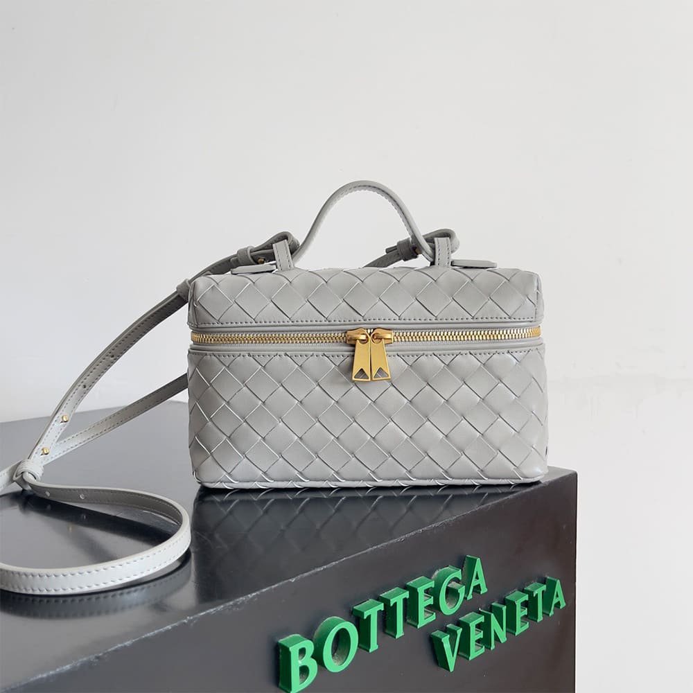 B0tt*ga Ven*ta Bang Bang Vanity Case(high-end grade)