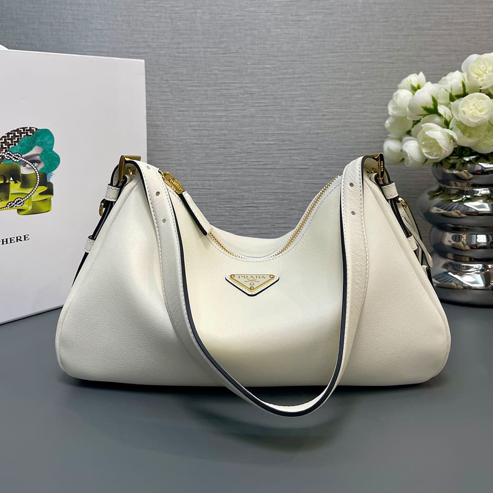 Pra*a Aimee medium leather shoulder bag