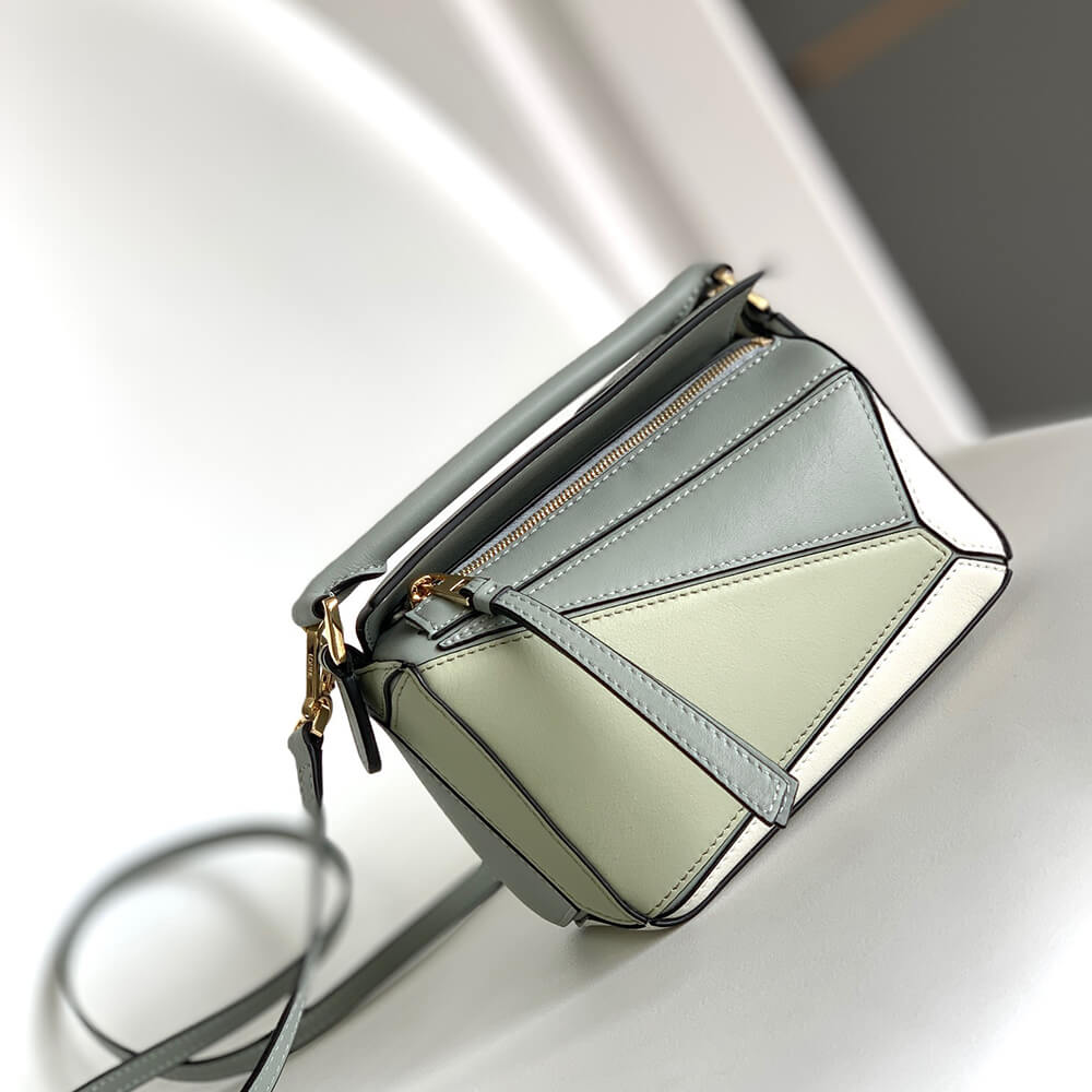 L0ew* Mini Puzzle bag