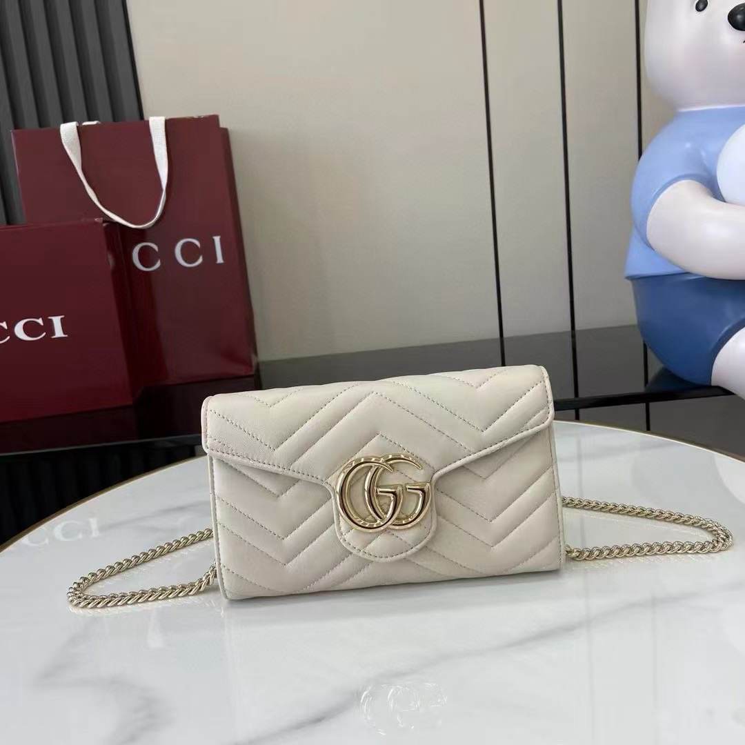 GG Marmont Chain Wallet