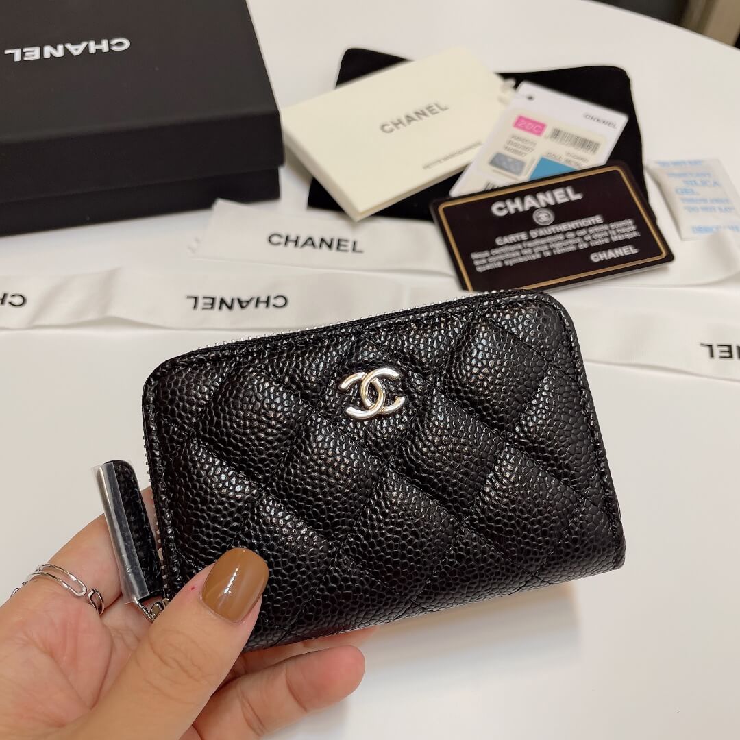 Ch**el Classic Zipper Coin Wallet