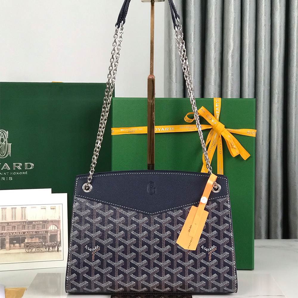 G09ard Structured Roulette PM Bag