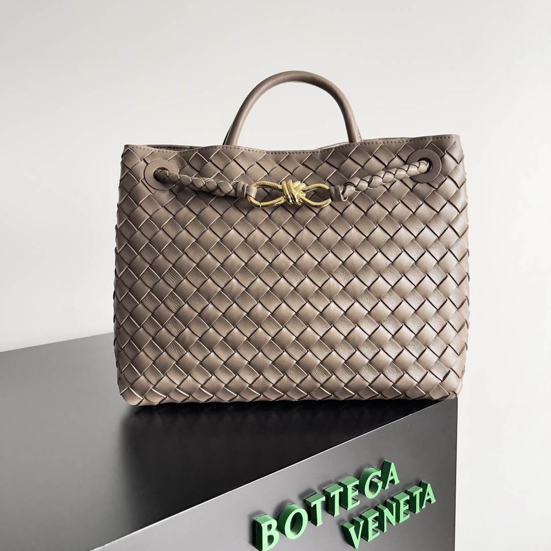 B0tt*ga Ven*ta Medium Andiamo(HIGH-END GRADE)