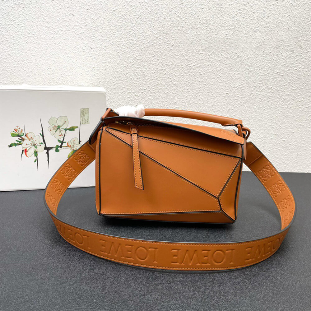 L0ew* Small Puzzle Bag