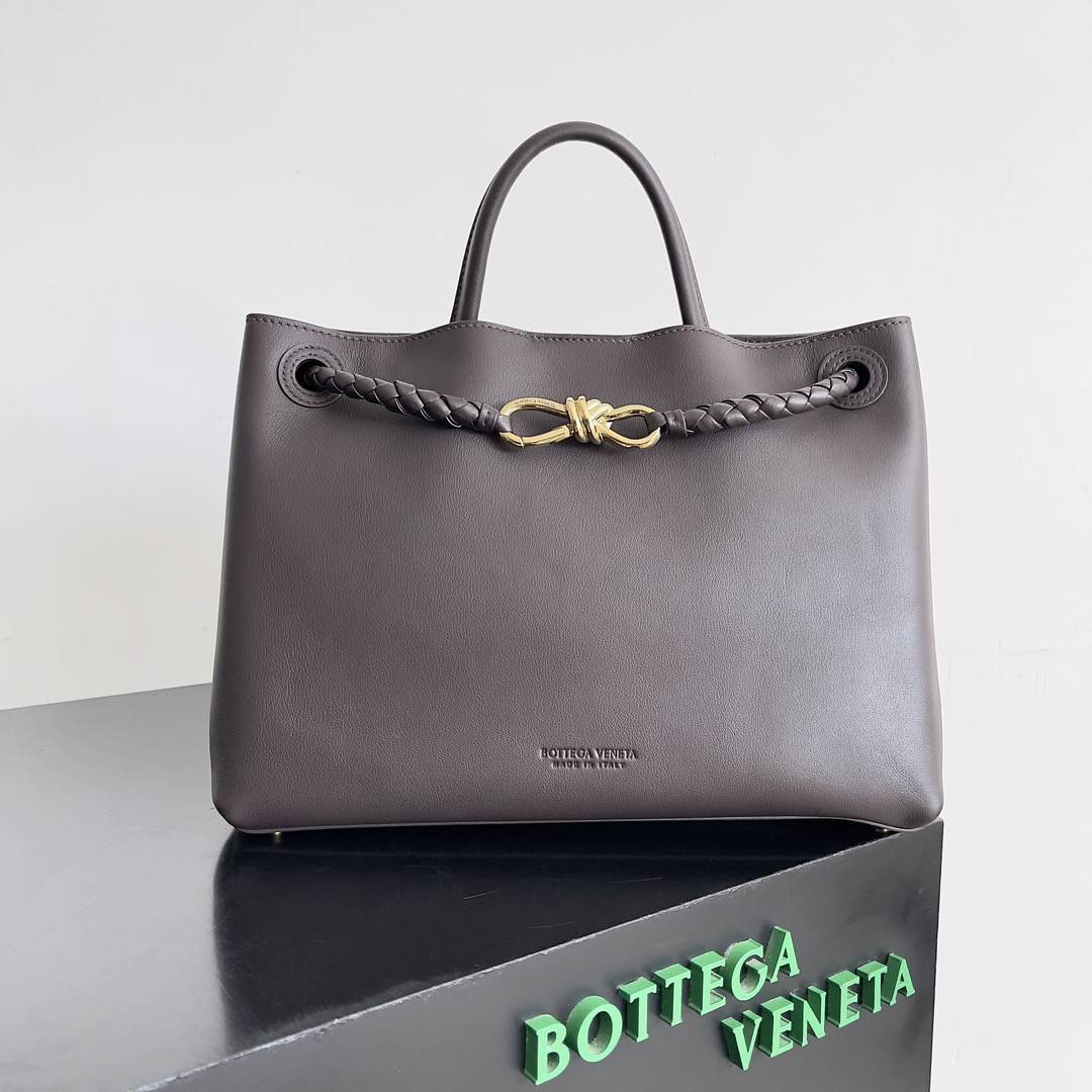 B0tt*ga Ven*ta Medium Andiamo(HIGH-END GRADE)