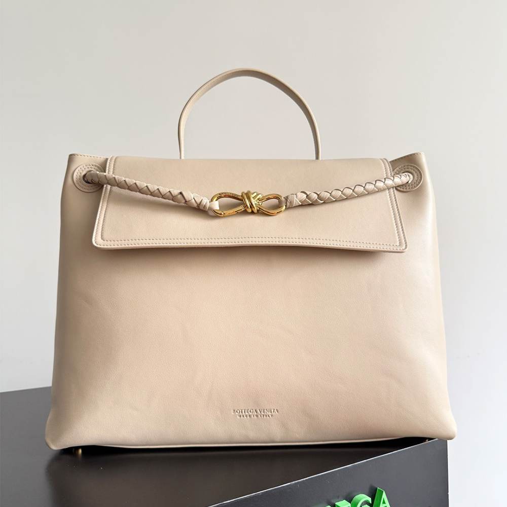 B0tt*ga Ven*ta Large Ciao Ciao(HIGH-END GRADE)