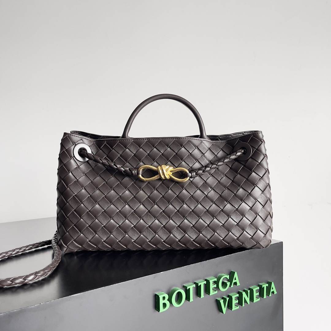 B0tt*ga Ven*ta East-West Andiamo(HIGH-END GRADE)