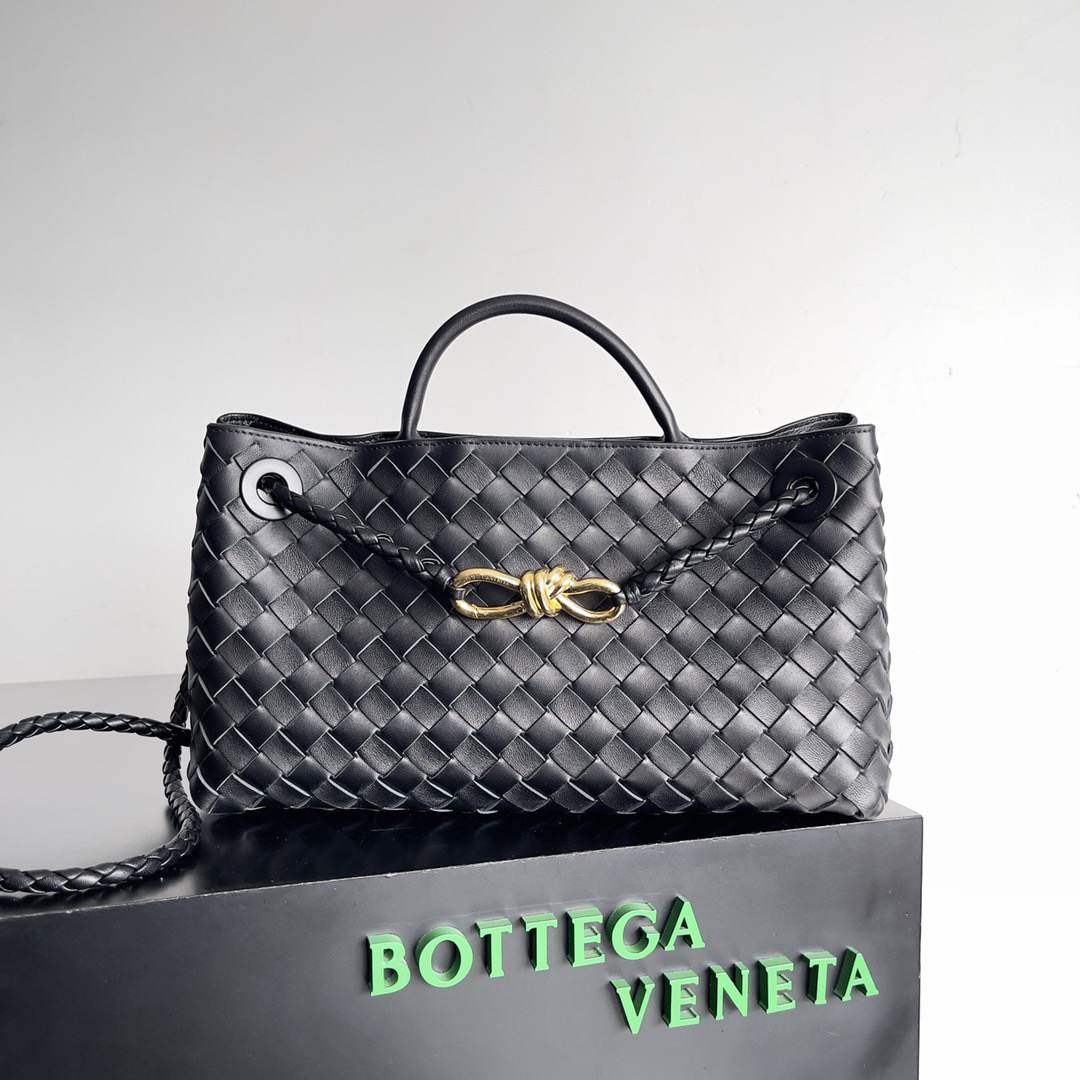B0tt*ga Ven*ta East-West Andiamo(HIGH-END GRADE)