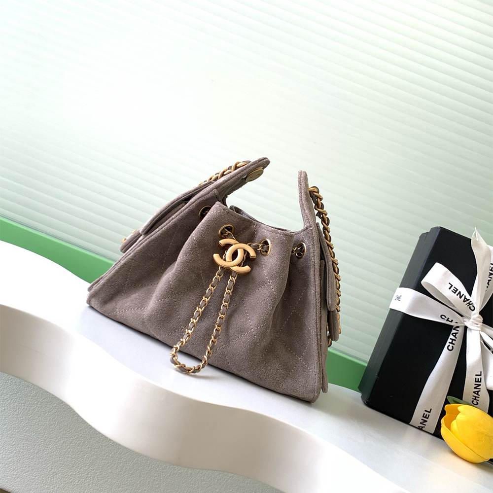 Ch**el 25 Mini Handbag(HIGH-END GRADE)