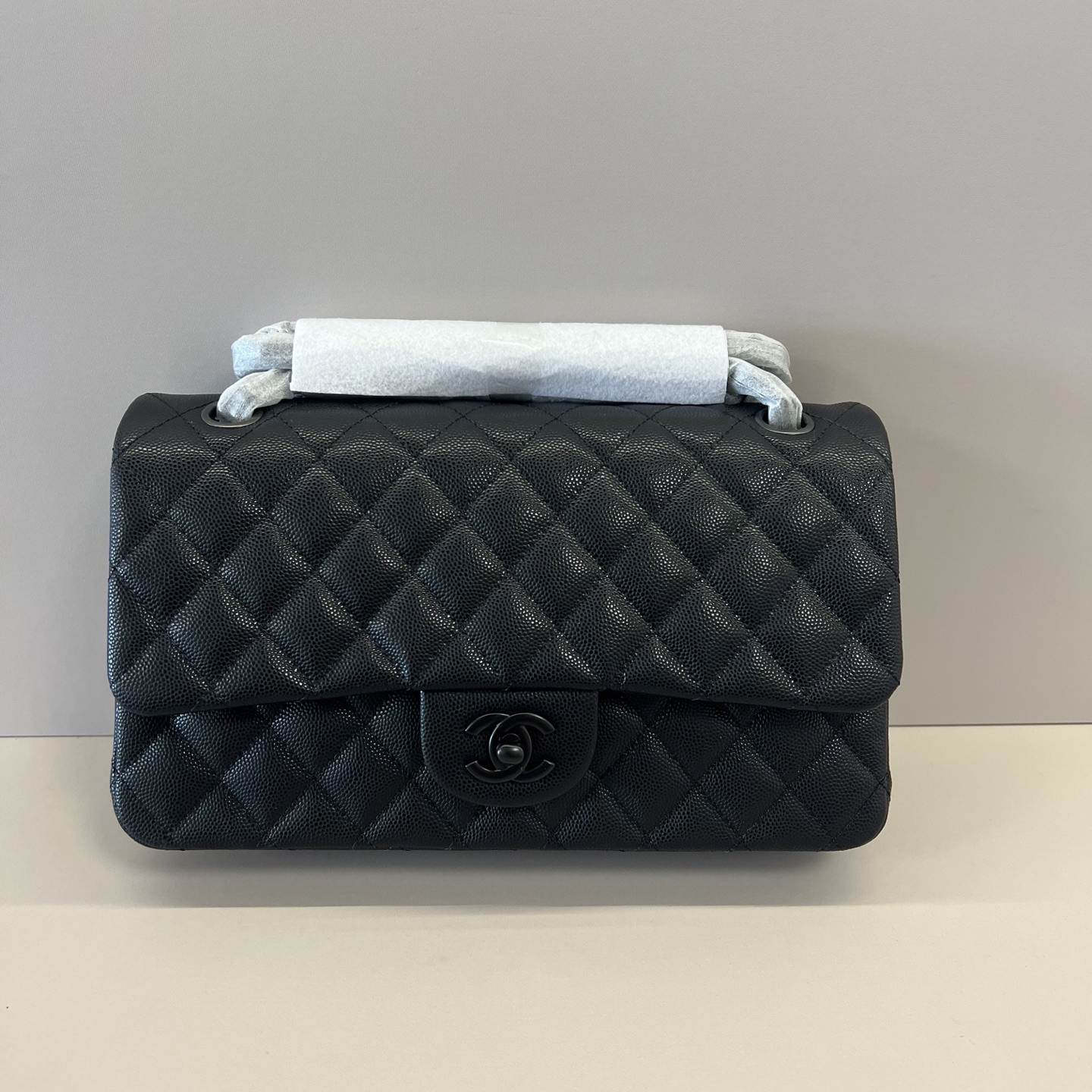 Ch**el Medium Flap Handbag(HIGH-END GRADE)