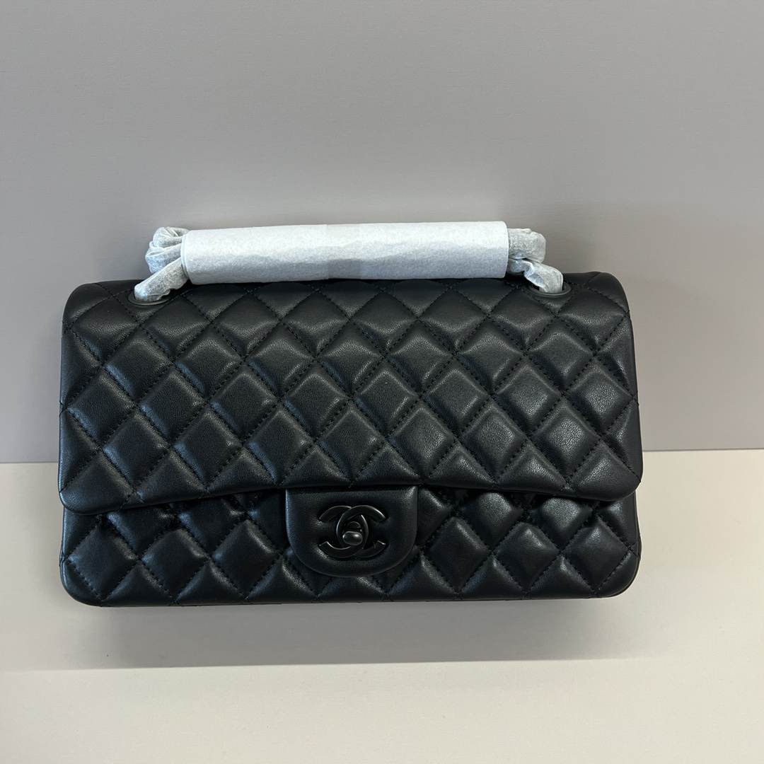 Ch**el Medium Flap Handbag(HIGH-END GRADE)