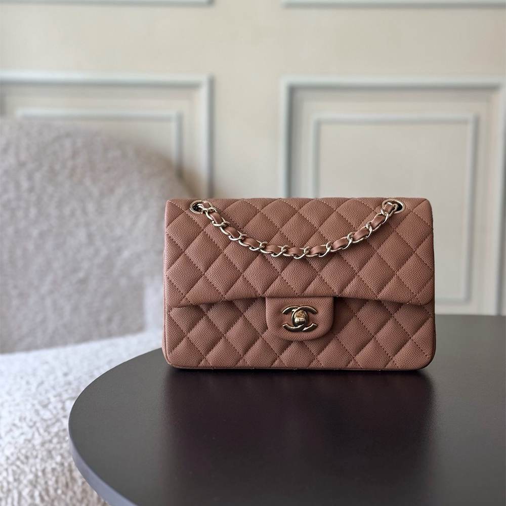 Ch**el SMALL CLASSIC HANDBAG
