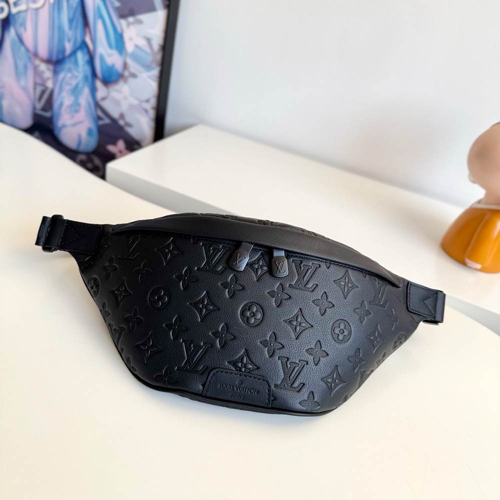 LV Discovery Bumbag PM