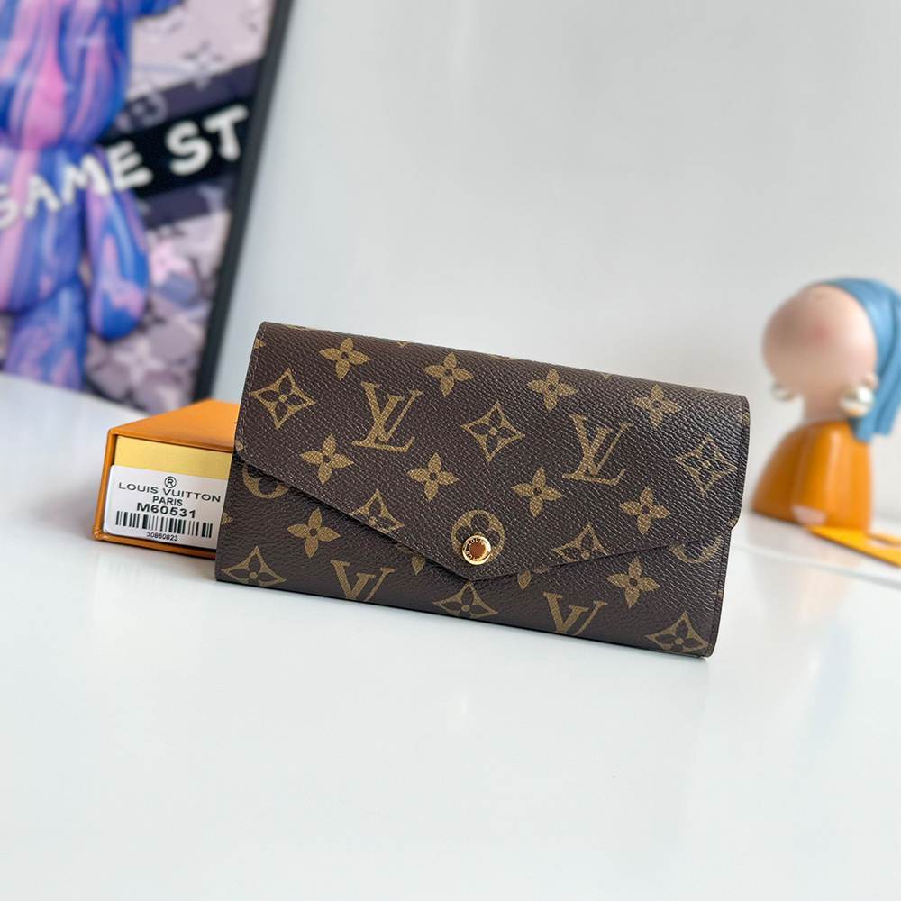 LV Sarah Wallet