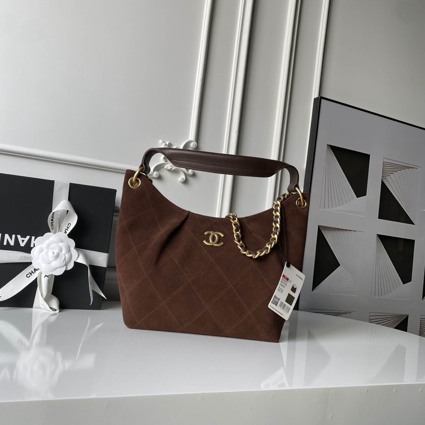 Ch**el Large Hobo Bag(HIGH-END GRADE)