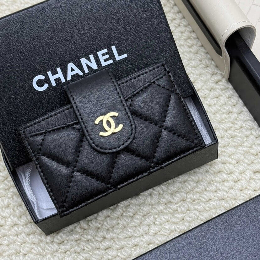Ch**el Accordion Card Holder