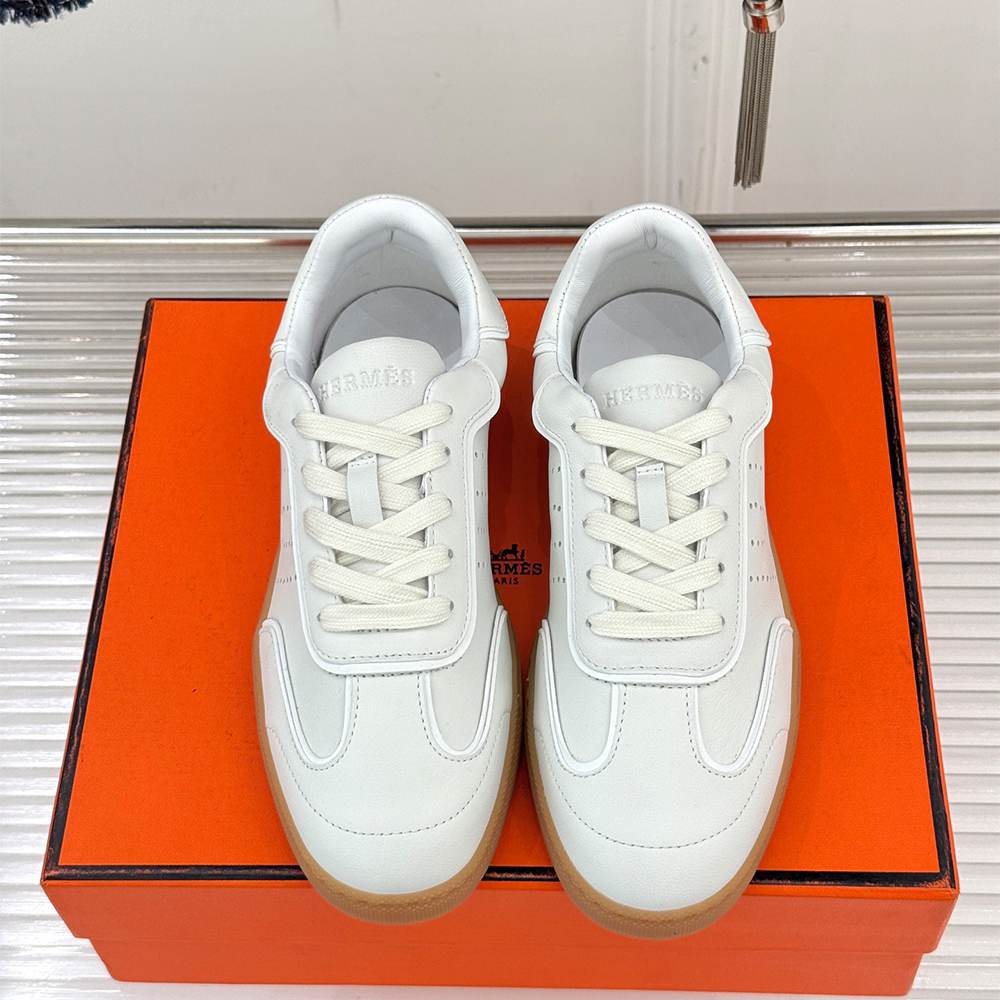H**me5 Match sneaker