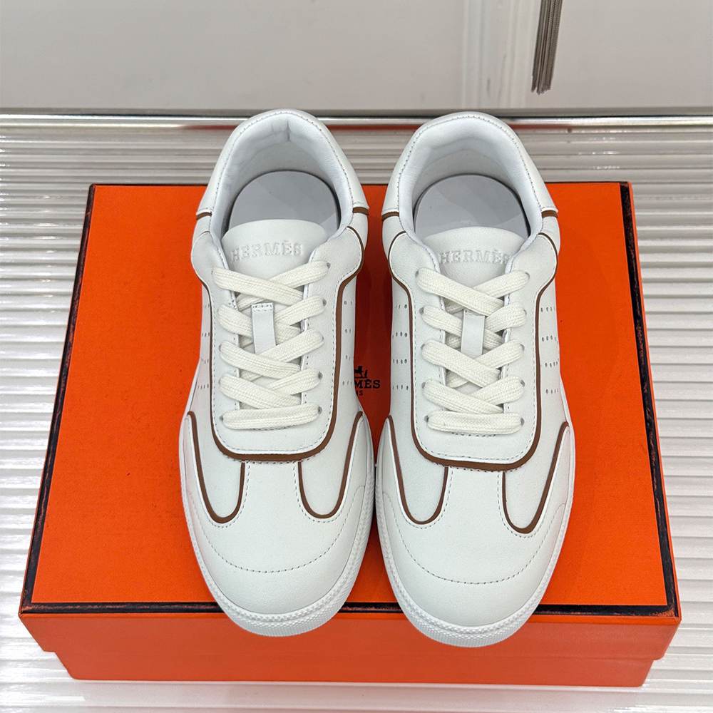 H**me5 Match sneaker