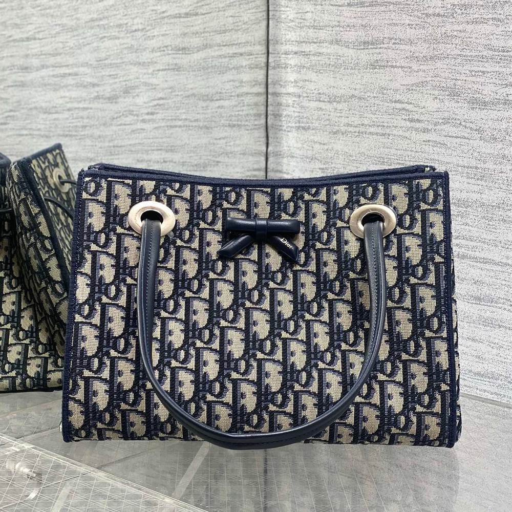 Small D10r Promenade Shopping Bag